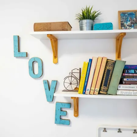 Apartment With Terrace And Garden Next To Marjan Park - 2 Free Bikes