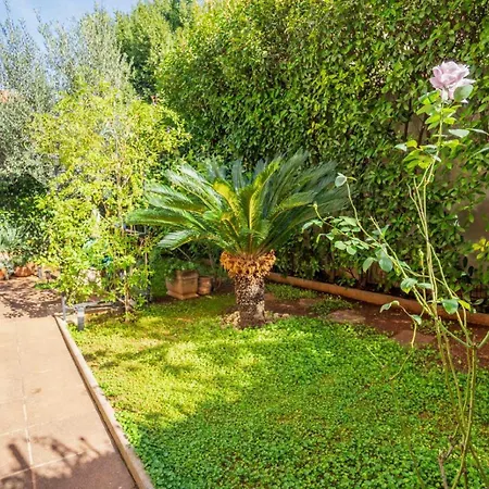 With Terrace And Garden Next To Marjan Park - 2 Free Bikes Appartement *
